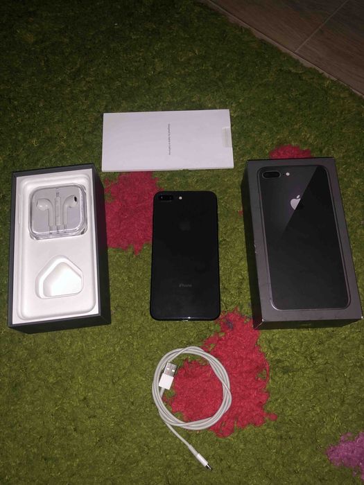 Свой(Iphone 8 Plus/Айфон 8 Плюс) с полным комплектом и на 100% рабочий