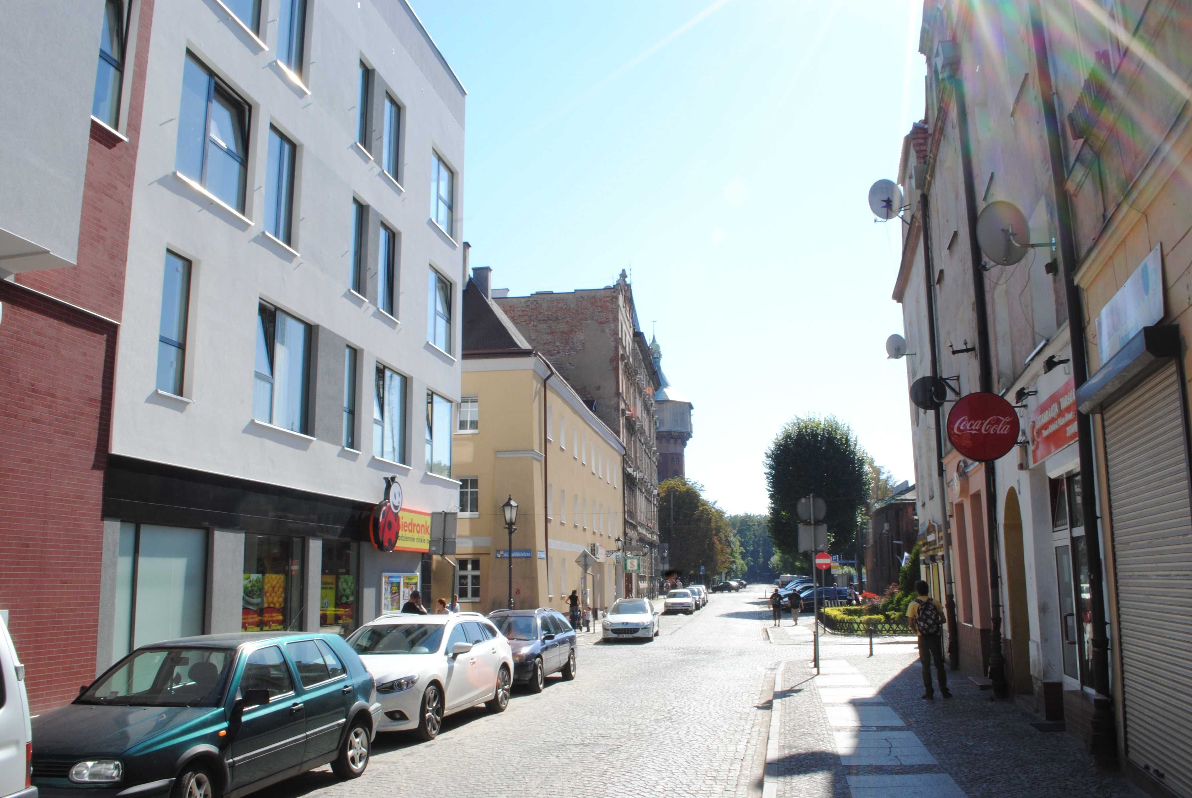 Trybunalska_ Centrum Lokal usługowy 55m2 naprzeciw Biedronki