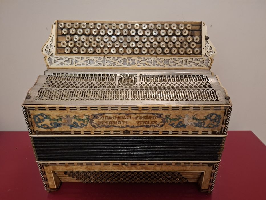 Akordeon guzikowy Marinucci 120 basów