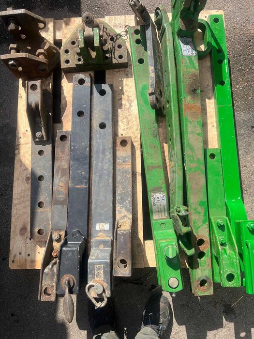 Oryginalne zaczepy dolne do Case, JD, MF, NH