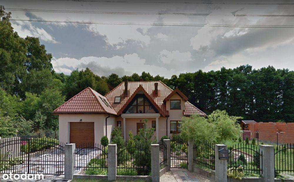 Piękny dom w Leoncinie, przy puszczy KAMPINOWSKIEJ