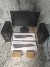 Komputer PC firmy Dell z monitorem, klawiaturą i myszką