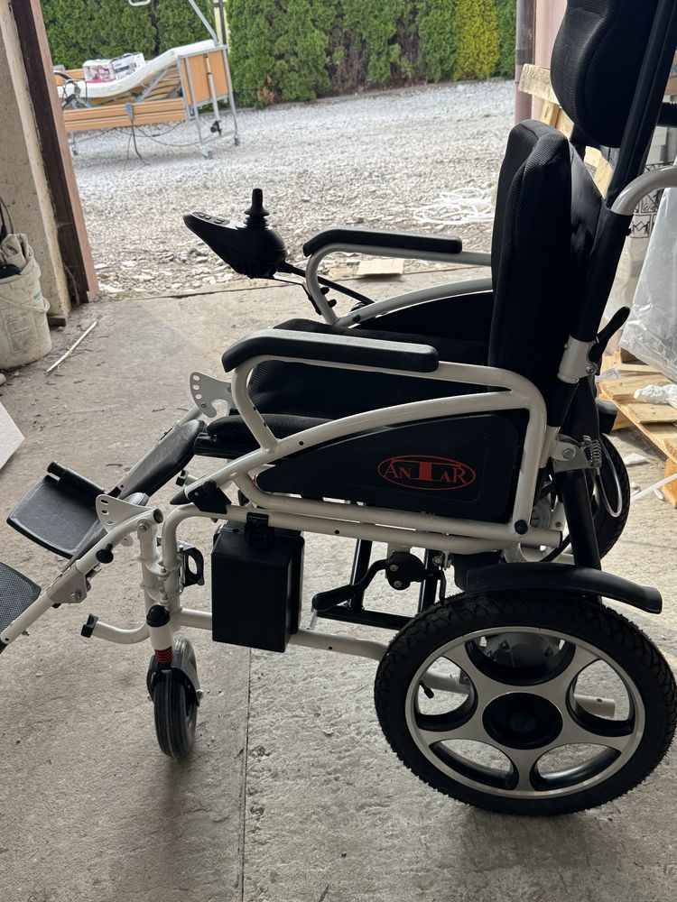 Wózek inwalidzki elektrycxny Antar- nowy