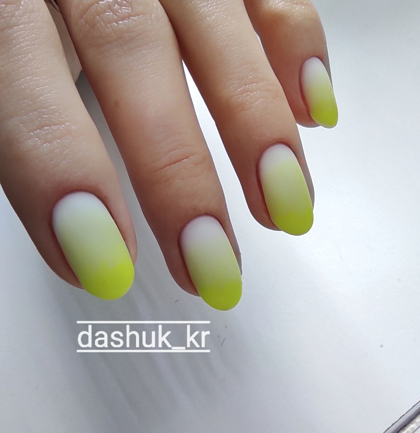 Маникюр Юбилейная