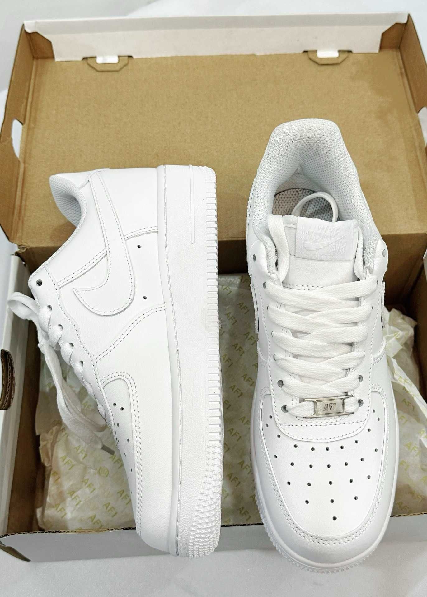 Buty Nike AirForce1Low '07 White Moda Trampki rozmiar.38