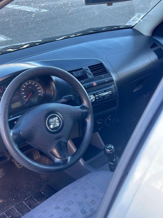 Seat Ibiza 1.0 impecável