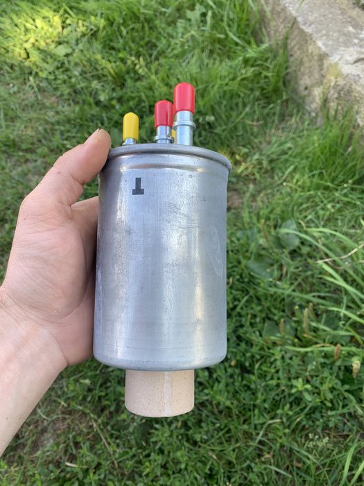 Паливний фільтр MAHLE KL1044