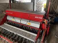 Siewnik nadbudowany Ncs 3130