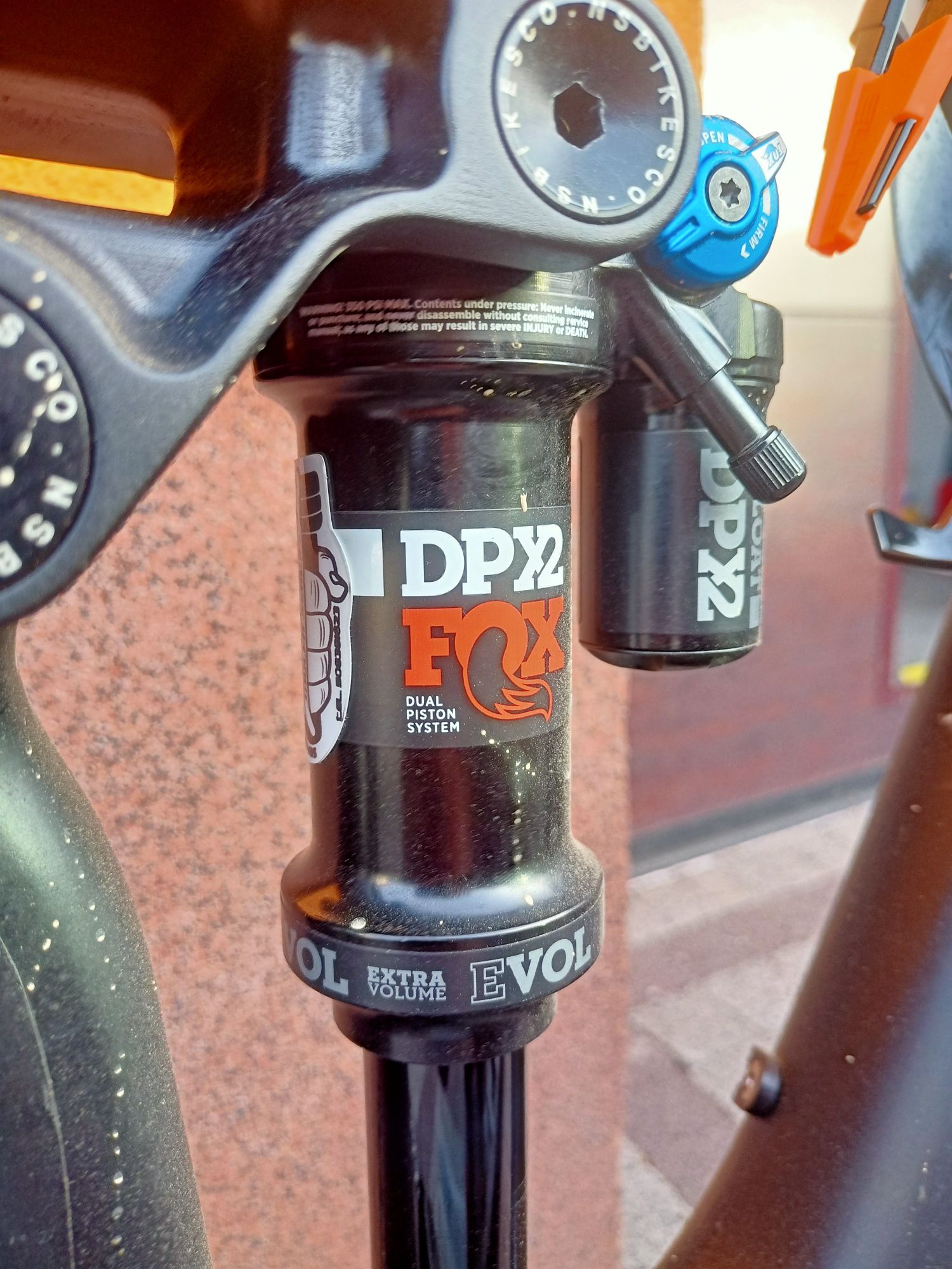 Ns snabb carbon L po serwisie saint fox raceface
