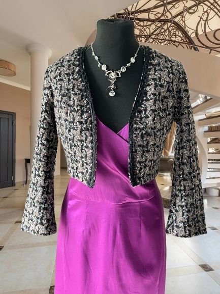 Bolerko Vila r. S – Srebrzysta bukla, klasyczna elegancja