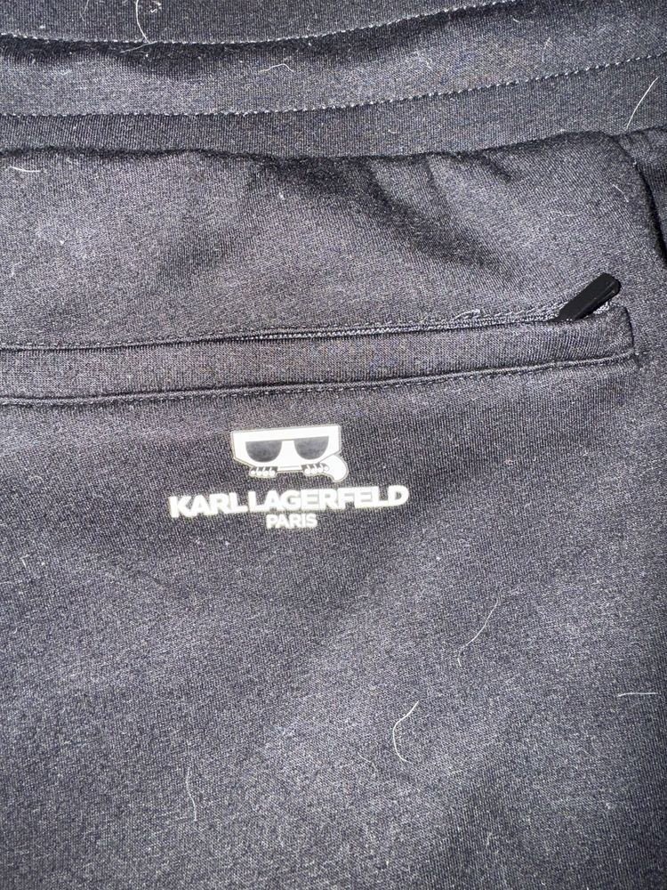Meskie spodnie dreskowe marki Karl Lagerfeld