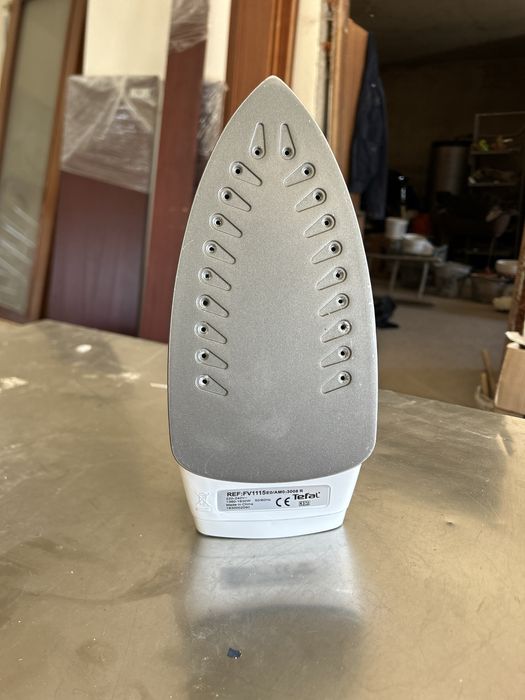 Ferro de passar roupa