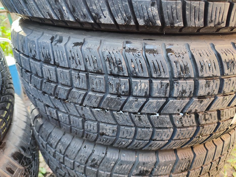 Шини Мішелін Альпін 4×4; 215/70/16, з Німеччини, пристойний комплект!!