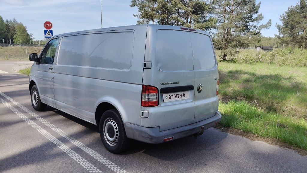 Volkswagen Transporter T5 2.5TDI 130KM 2008r long dlugi Klima Furgon