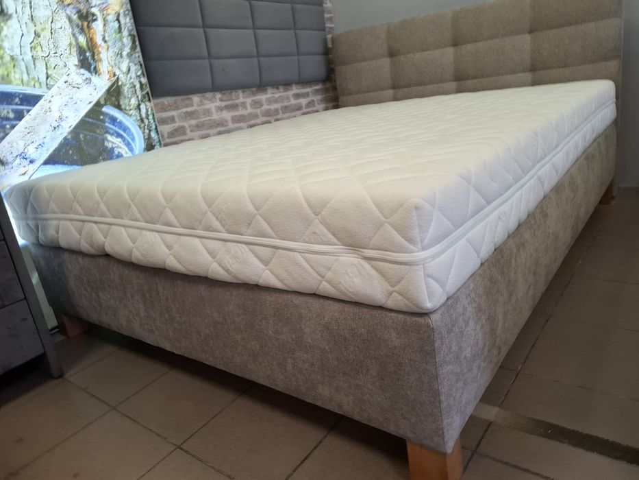 Nowe łóżko tapicerowane 160x200 od ręki beżowe