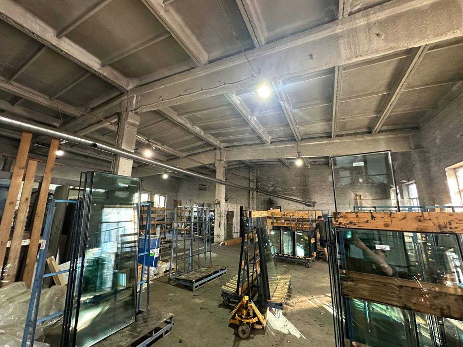 Продам промбазу в Новомосковске  Самар ул. Сучкова