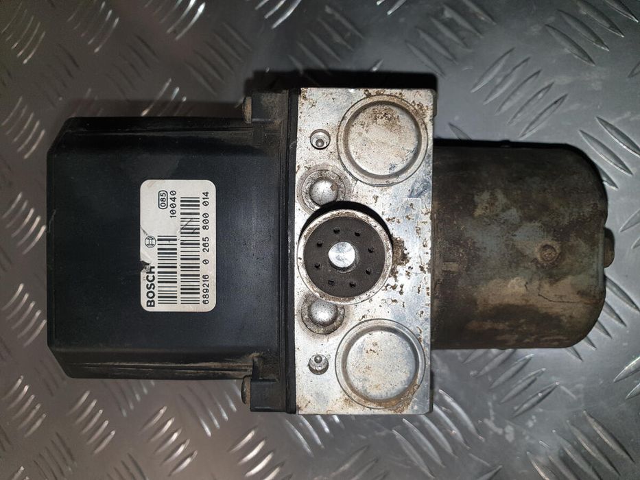 Блок ABS насос Ford Mondeo 2000-2007 3S712M110BA разборка