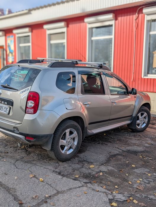 Renault Duster 1.6 Г/Б 2010 4WD 120т. км