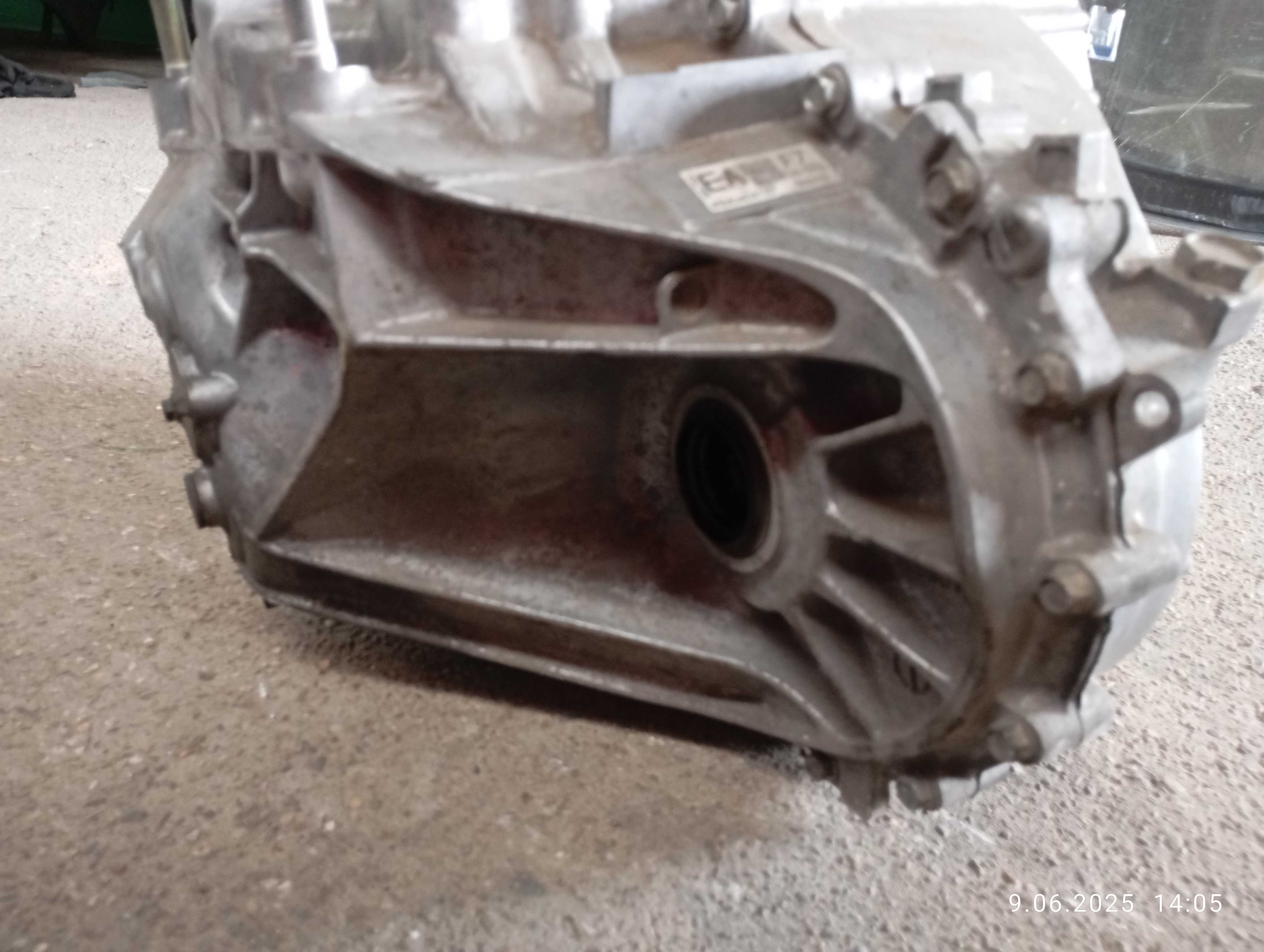 SKRZYNIA BIEGÓW manualna MAZDA CX5 CX-5 2.2 D D6010