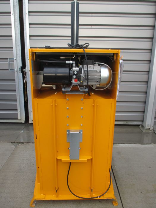 belownica prasa do makulatury foli BRAMIDAN B4