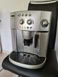 De Longhi ekspres do kawy Magnifita 4200.s.