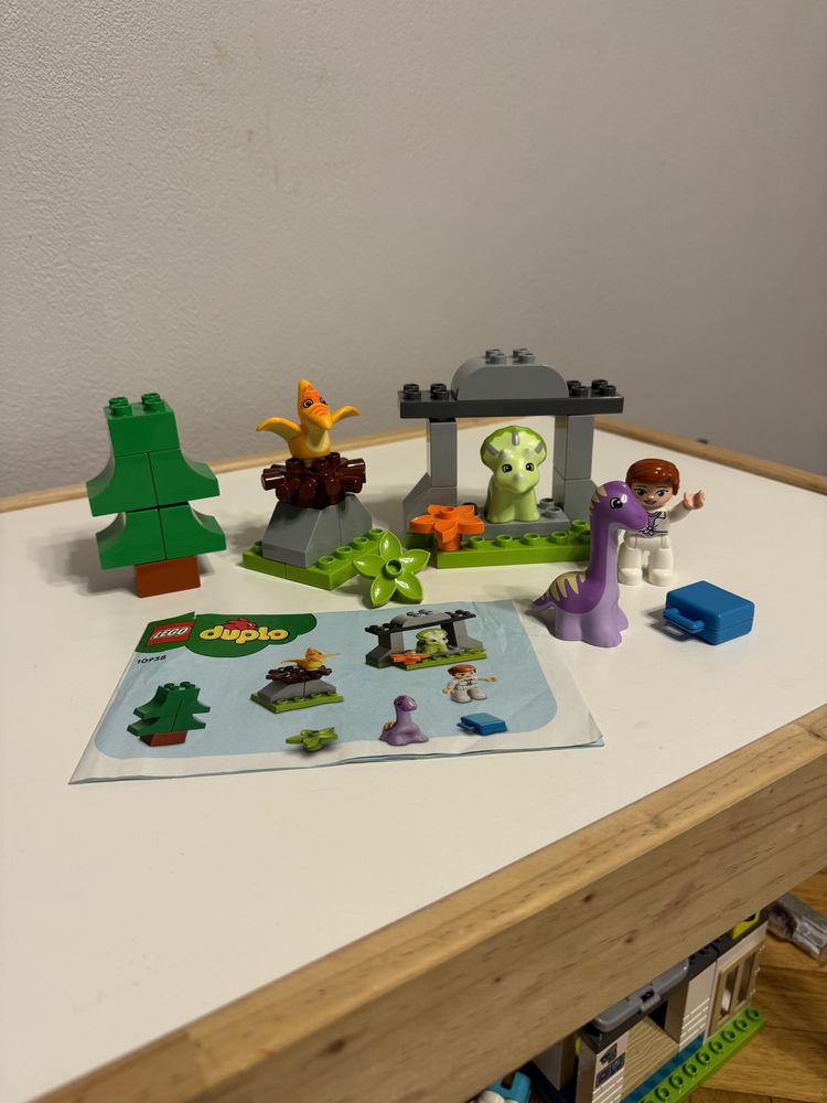 Lego duplo 10938 dinozaury dinozaurwa szkolka karton instrukcja