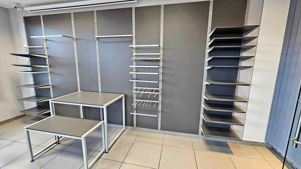 Meble odzieżowe duże możliwości regulacji , Szerokość 6mb+2mb+ 2 stoły