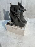 Botki Venezia. Rozmiar 38