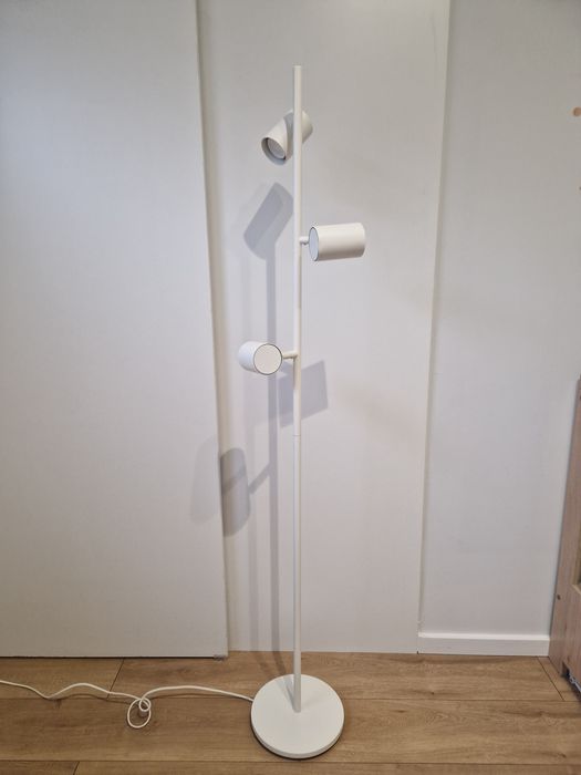 Lampa podłogowa Ikea NYMÅNE