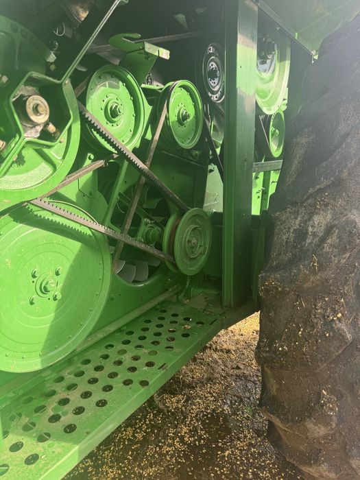 Комбайн John Deere 9650