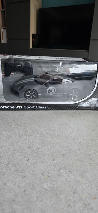 Auto Porsche 911 sport classic zdalnie sterowany Rastar RC 1:16