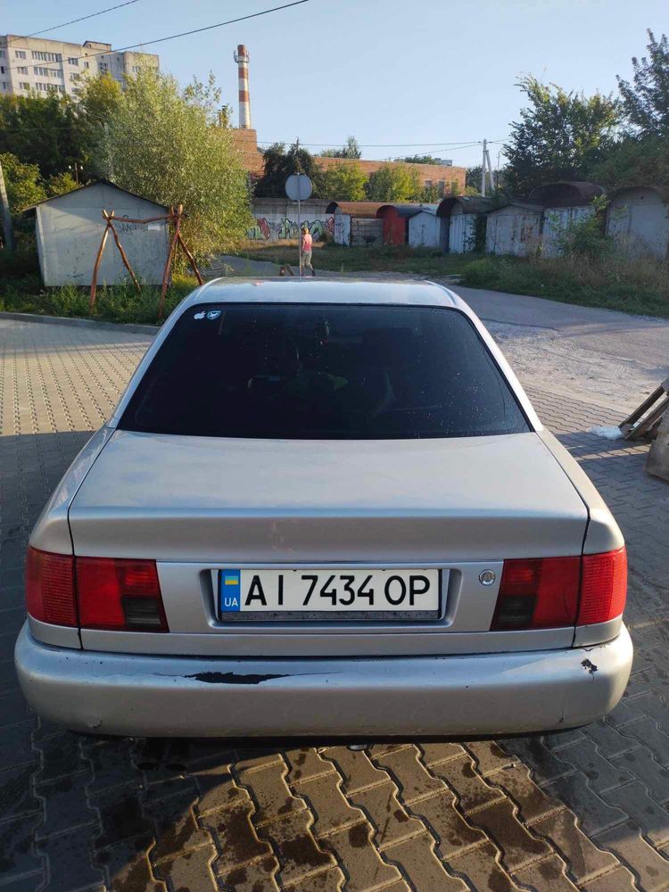 Продам Audi