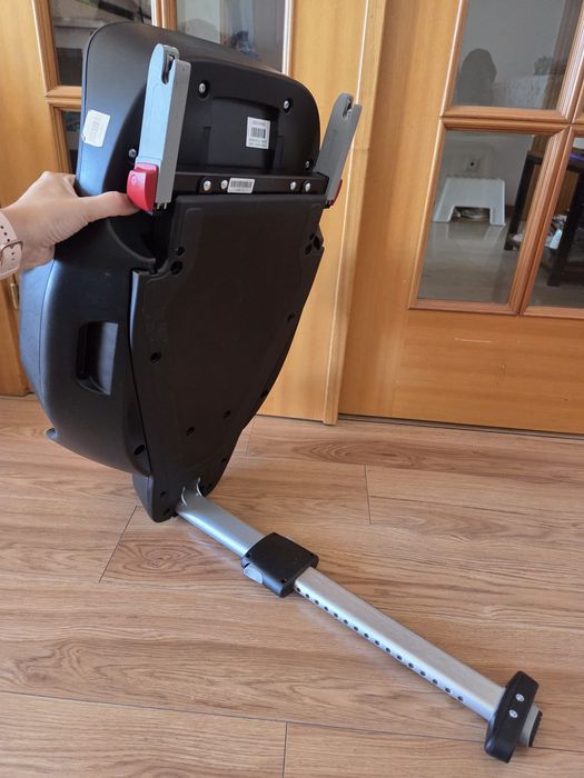 Cadeira Auto Ovo (base isofix) + Carrinho passeio Britax Romer