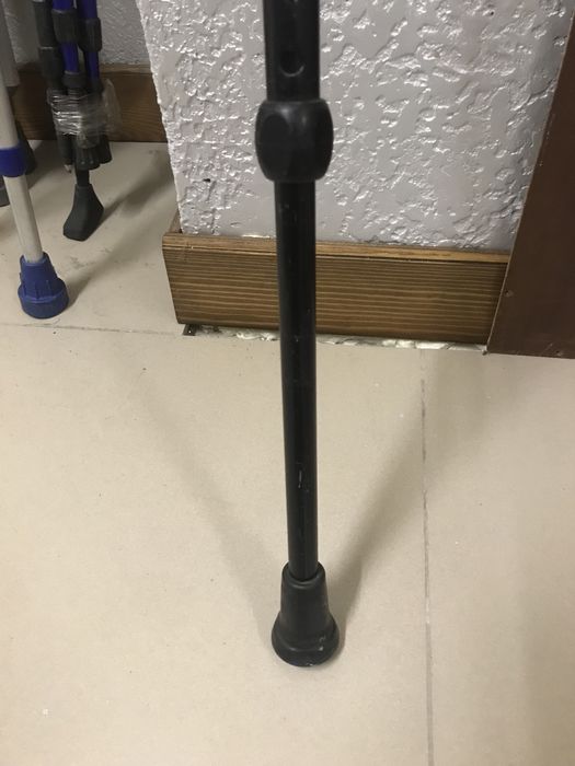 Тростина під праву долоню