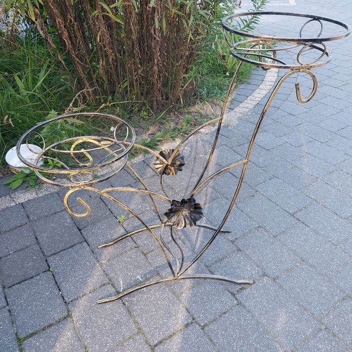 Kwietnik na Kwiaty metalowy stojak