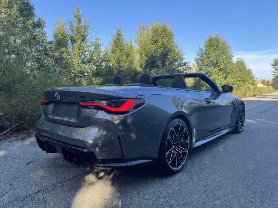 BMW M4 Competition xDrive Convertible      2022