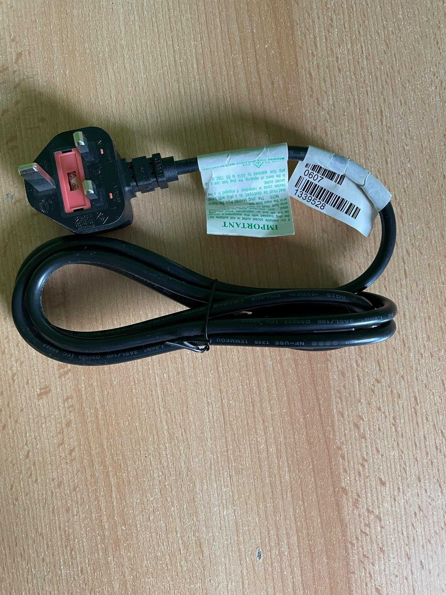 ESPE Przewód zasilający angielski C13 (3-PIN)