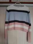 Sweter dziewczęcy marki H&M rozmiar 152