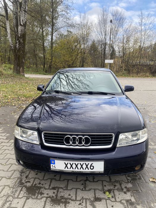 Audi A4 B5 рестайл 1999рік. 1.8 газ/бензин.