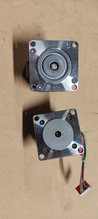 Motores stepper| Stepper motors - 5 POR 5€
