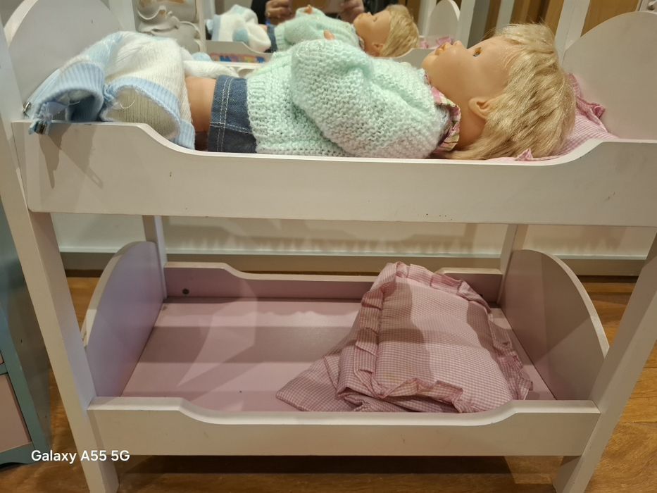 Brinquedos para menina em vários tons