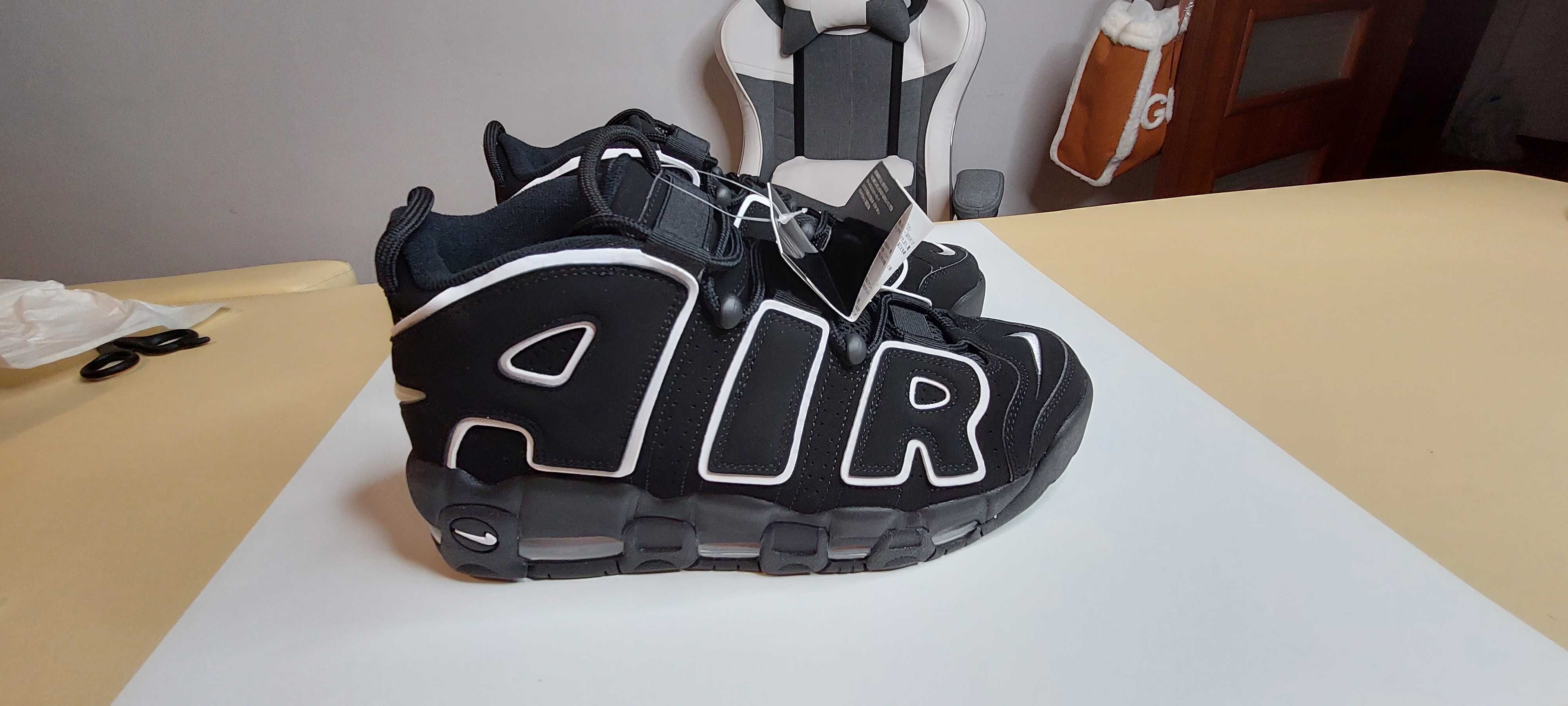 Nike Air More Uptempo Black White, rozmiar 44