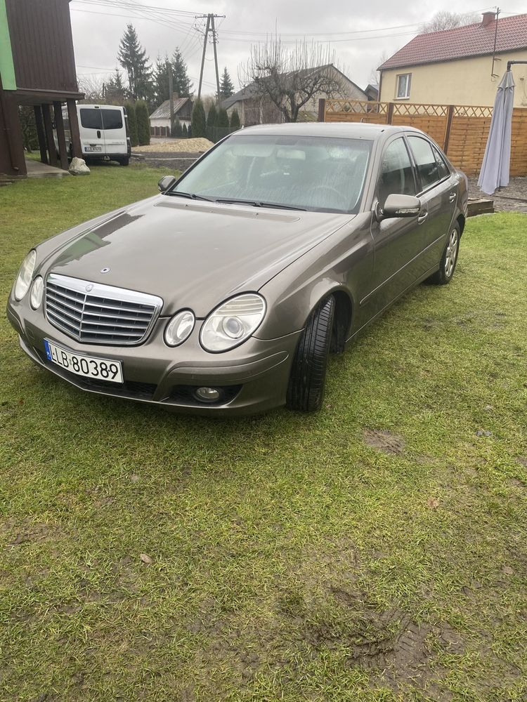 Mercedes W211 2.2 136km