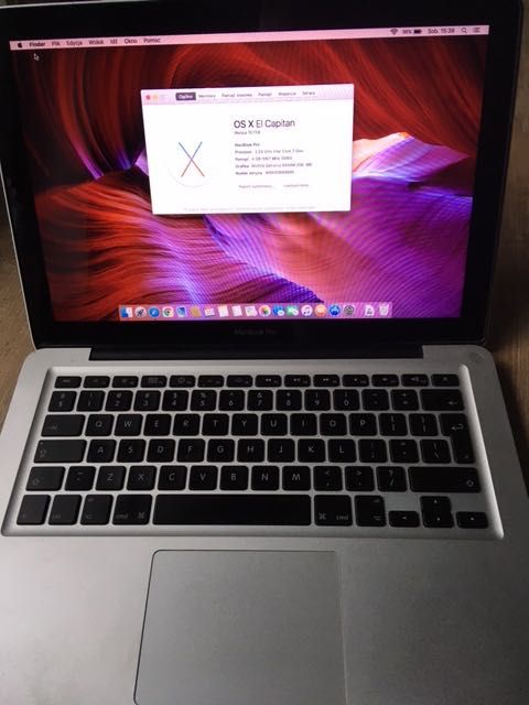 Macbook Pro  250GB  4GB RAM