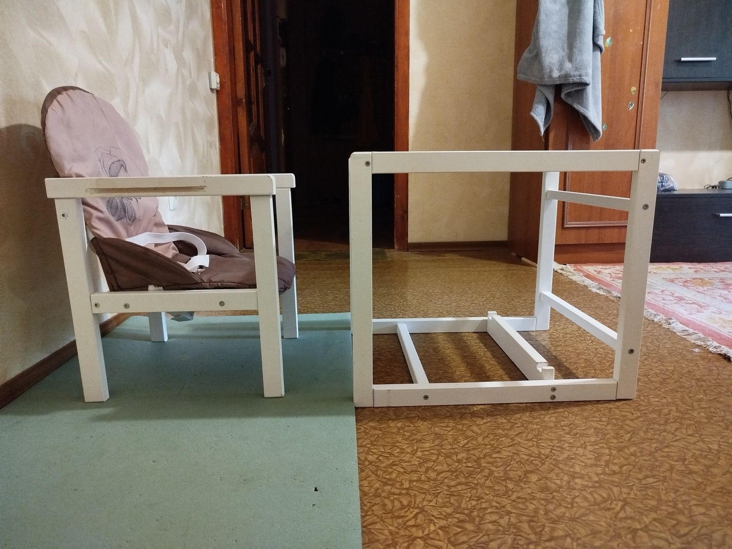Стульчик для кормления