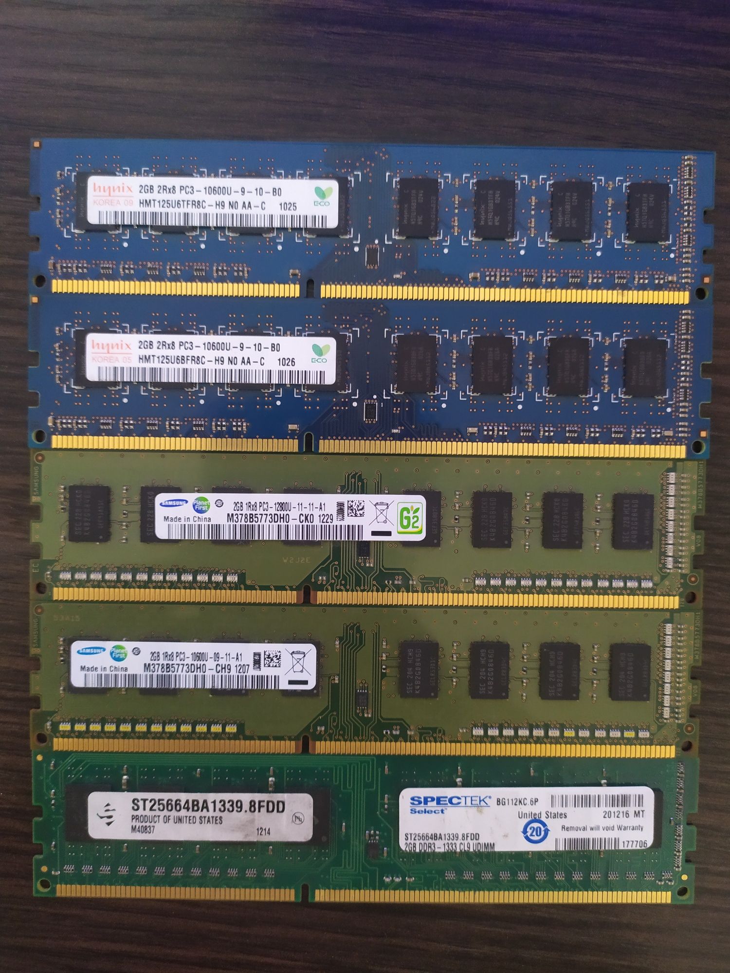 Оперативная память (RAM) DDR 3 и 2 на 1 и 2 ГБ для ПК