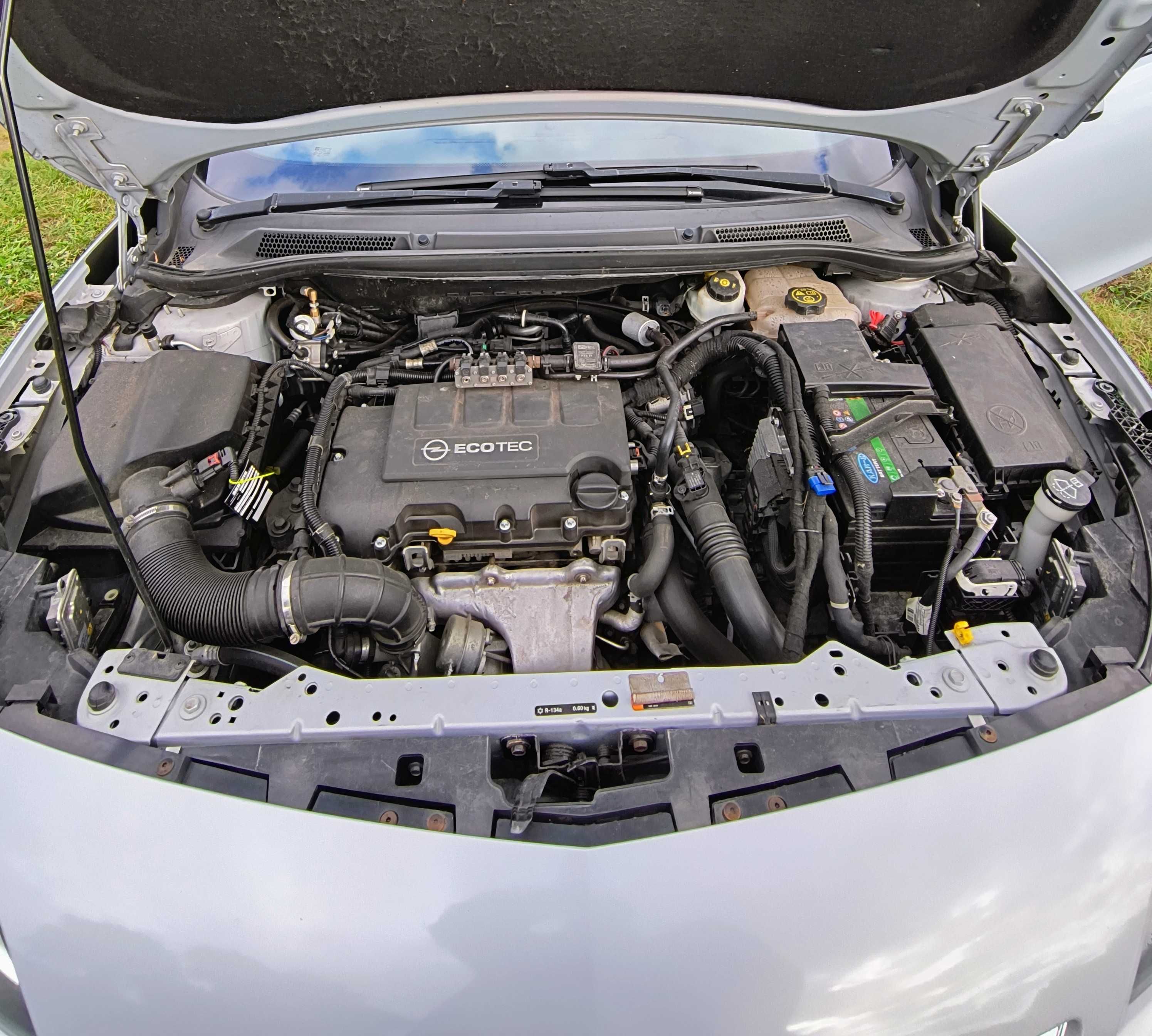 Opel Astra J GTC 1.4 TURBO (LPG)