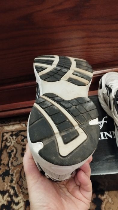 Кросівки чоловічі 40р