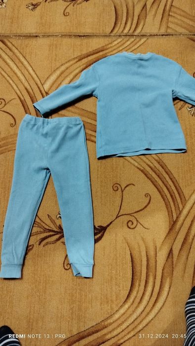 Спортивный костюм для мальчика 2.5-4года