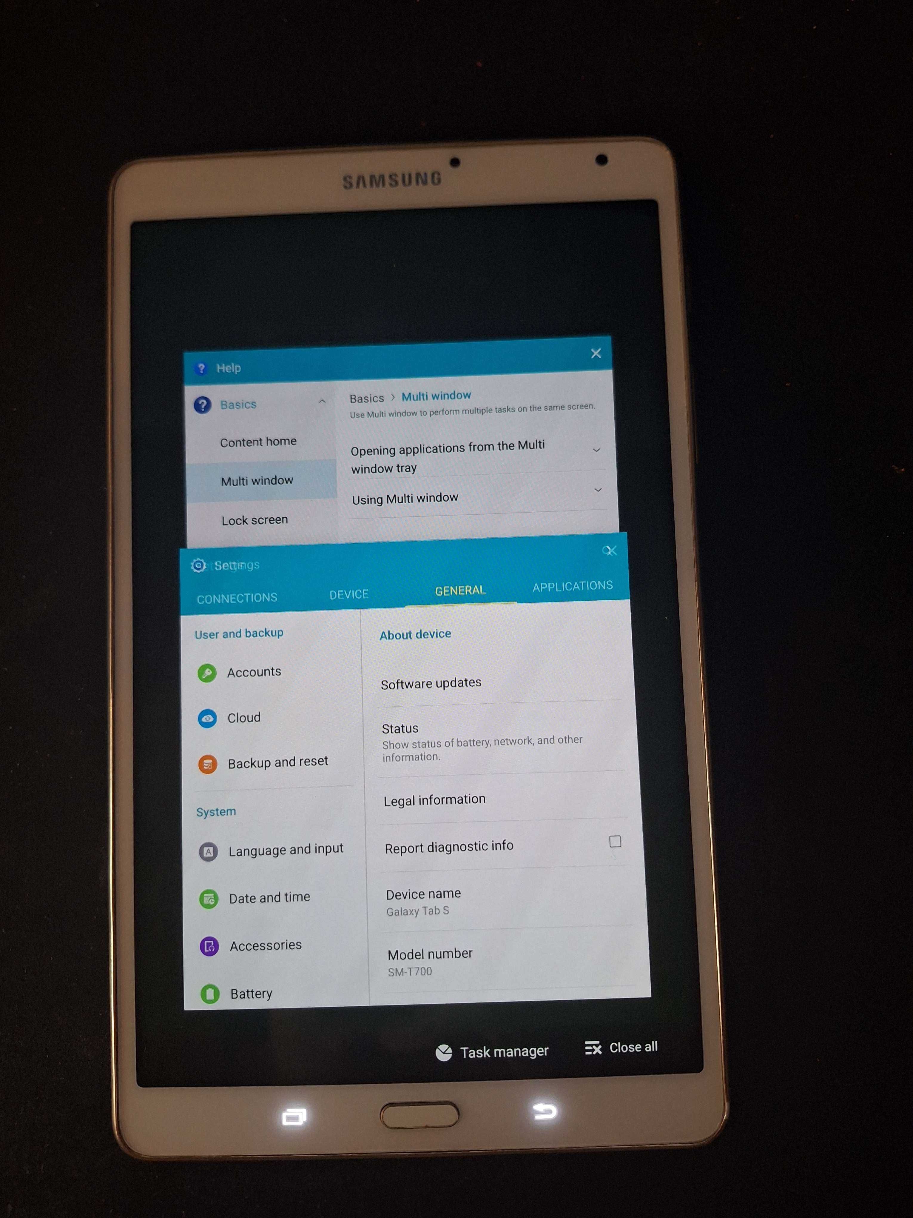 Biały tablet Samsung Galaxy Tab S 8.4 SM-T700 + magnetyczne ETUI